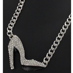 Simple | Rhinestone Stiletto Necklace